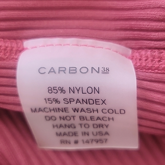 Carbon38 Strappy Ribbed Tank Maroon. SIZE small . - Picture 3 of 4